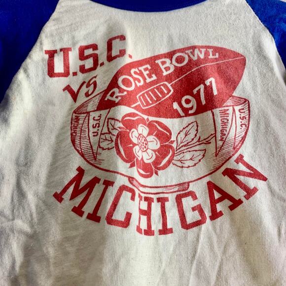 vintage 1977 NCAA ROSE BOWL USC TROJANS MICHIGAN WOLVERINES baseball tee shirt M - Picture 1 of 7
